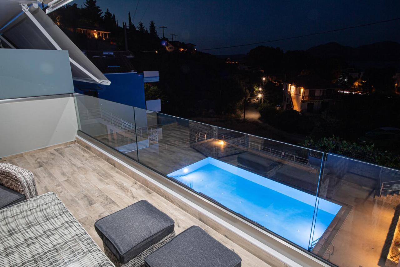 Blue House Luxury Apartment Nikiána Eksteriør bilde